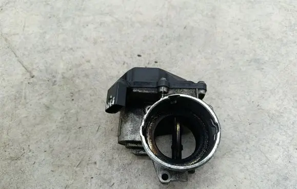 Volkswagen Golf V Throttle body valve 03G128063M