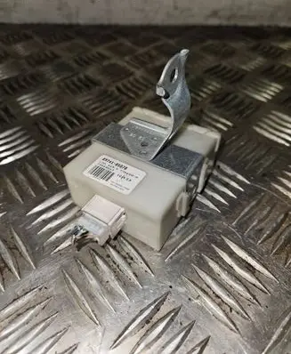 Toyota Avensis T250 Door control unit/module 8974105070