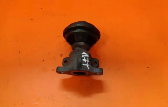 Hyundai Elantra EGR thermostat 