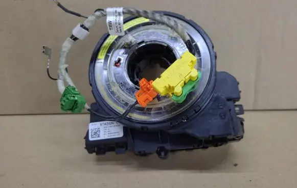 Audi A4 S4 B8 8K Airbag slip ring squib (SRS ring) 8K0953568D
