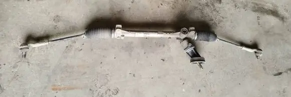 Volkswagen Polo V 6R Steering rack 69081069