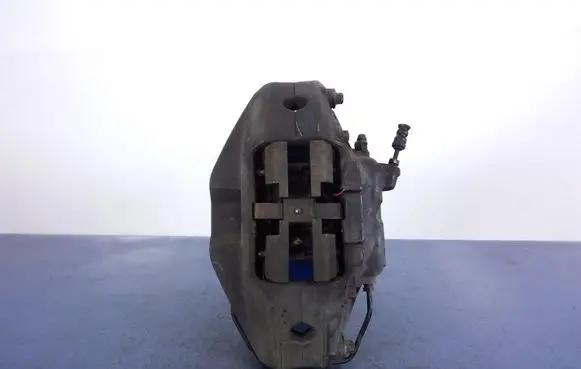 BMW 7 G11 G12 Front brake caliper