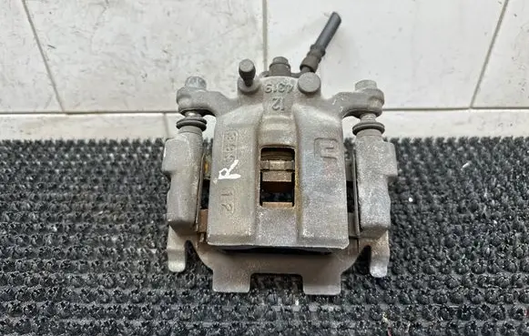 Rear brake caliper