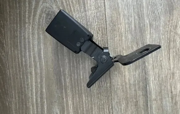 Ford Ecosport Middle seatbelt buckle (rear) 34236453A