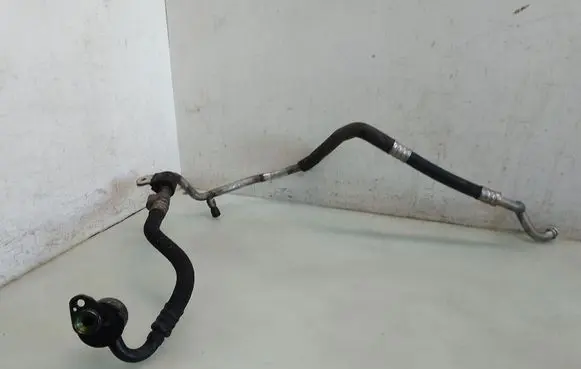 Air conditioning (A/C) pipe/hose