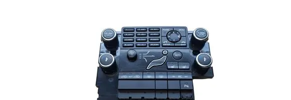 Volvo V70 Climate control unit 30782903