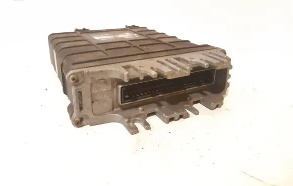 Volkswagen Golf III Engine control unit/module 030906026C