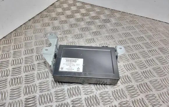 Antenna control unit