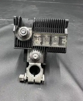 Lexus RX 450H Battery relay fuse 6408