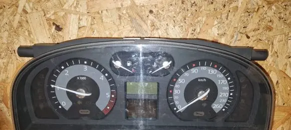 Renault Laguna II Speedometer (instrument cluster) 8200291330