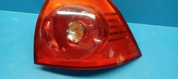 Volkswagen Golf V Rear/tail lights 4VFX-13404-AA