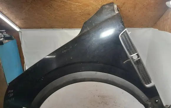 Opel Antara Fender