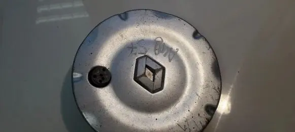 Renault Safrane Original wheel cap 7700844952 11291629781