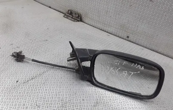 Volkswagen PASSAT B4 Manual wing mirror E10017273