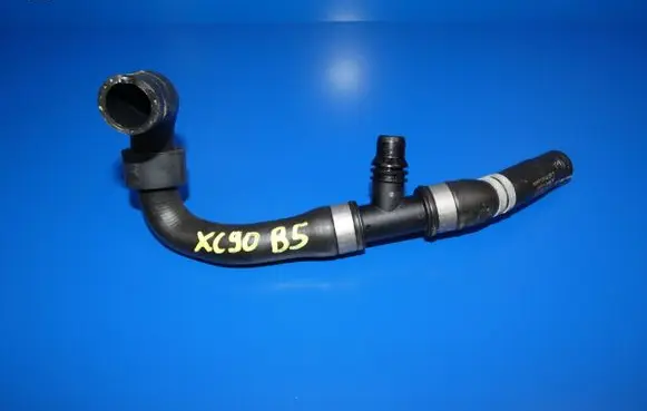 Volvo XC90 Engine coolant pipe/hose 32138615 AD6HC0221