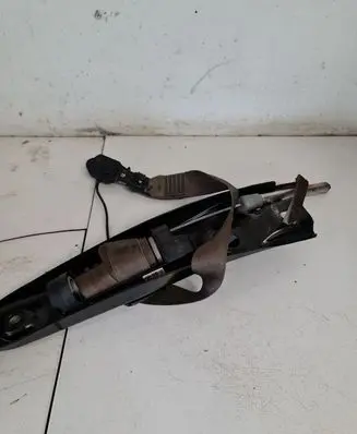Volvo XC90 Front seatbelt 8841620