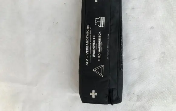 Toyota Verso First aid kit 