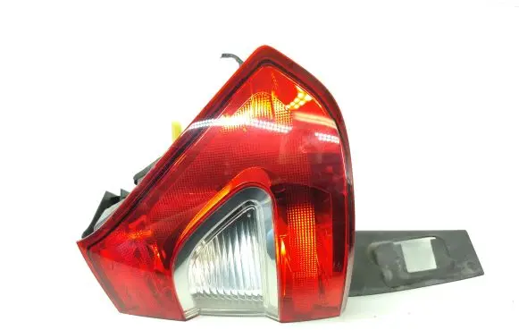 Ford Galaxy Rear/tail lights 17701402