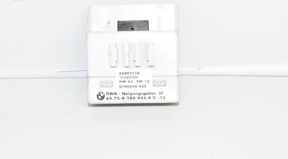 BMW 5 E39 Yaw turn rate sensor 8386932
