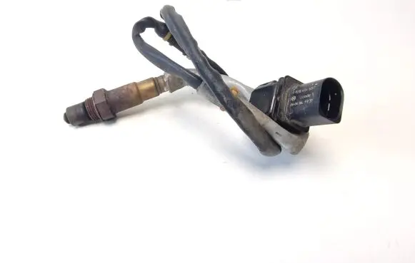Volkswagen PASSAT B6 Lambda probe sensor 06F906262H