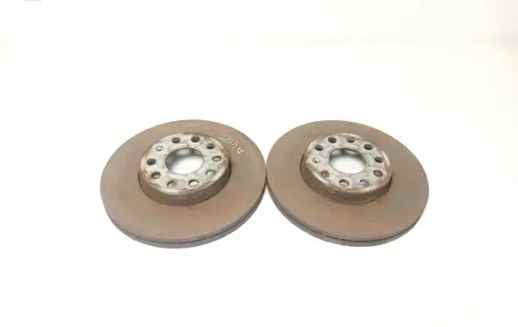 Volkswagen Golf VIII Front brake disc 5Q0615301H