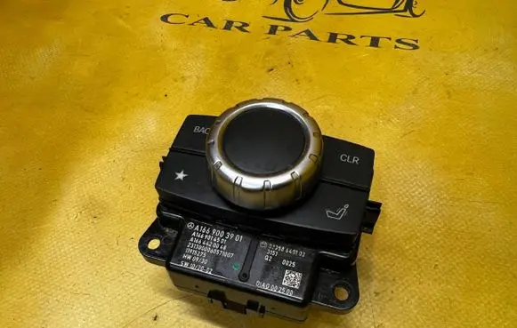 Mercedes-Benz GL X166 Head unit multimedia control A1669003901