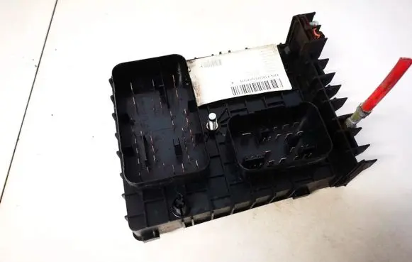 Volkswagen Touran I Fuse box set 1k0937124k