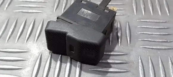 Volkswagen PASSAT B3 Windscreen/window heater switch 535959621