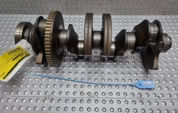 BMW 3 E46 Crankshaft 1122314151 HUB81 AADS