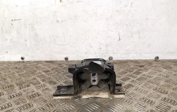 Hyundai i10 Gearbox mount 21830B4010