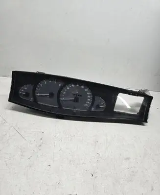 Opel Omega B2 Speedometer (instrument cluster) 09228420AT