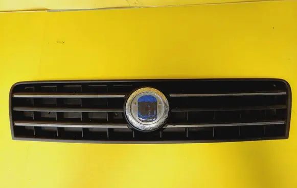 Fiat Punto (188) Front grill 46849441