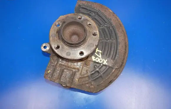 Fiat 500X Stub axle 