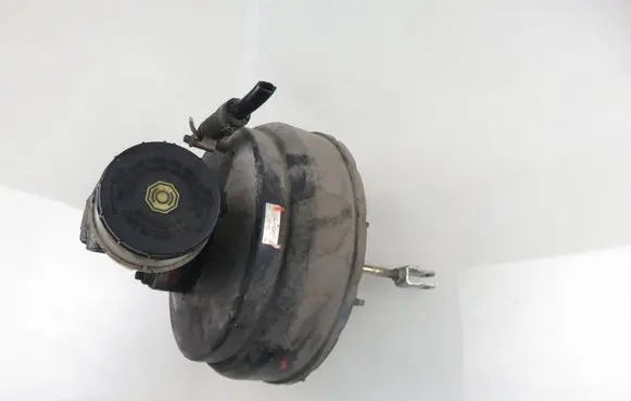 Opel Frontera A Brake booster 85405209