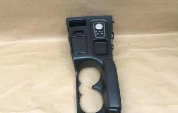 Lexus CT 200H Center console 5880476080 5882576020 8619076010