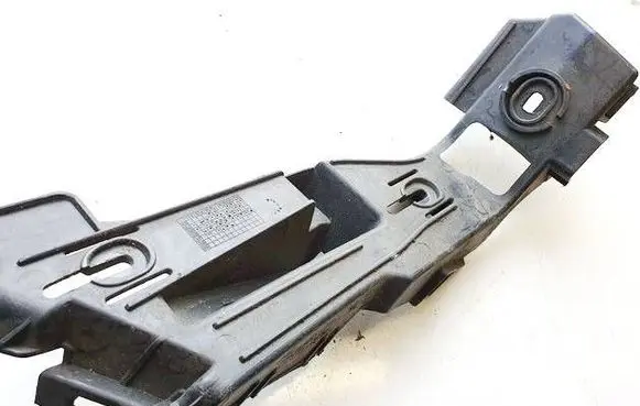 Volkswagen Golf V Rear bumper mounting bracket 1K6807393