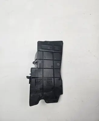 Toyota Yaris Intercooler air channel guide 52010