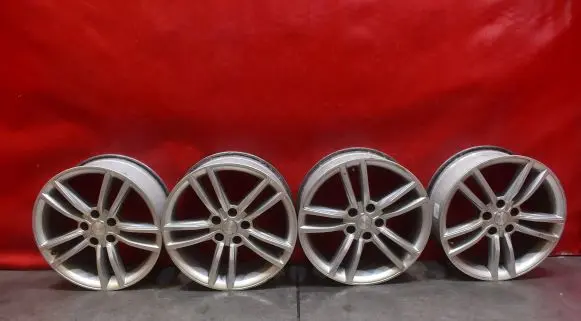 Tesla Model S R18 alloy rim 6007214-00-D