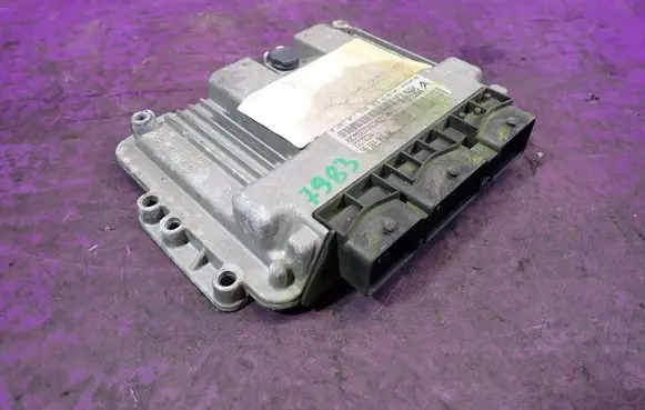 Citroen C4 I Engine control unit/module ECU 