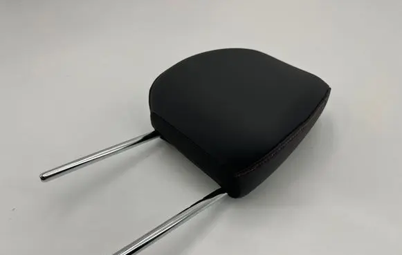Ford Kuga III Front seat headrest