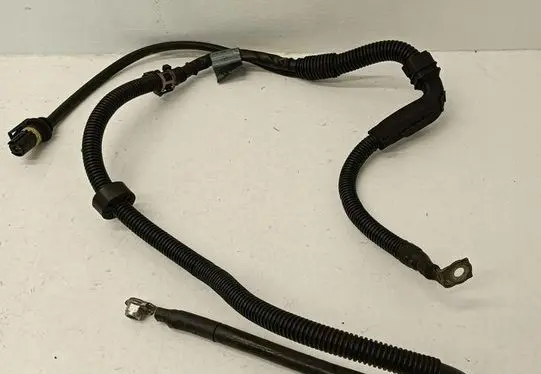 Mercedes-Benz E W212 Positive cable (battery)