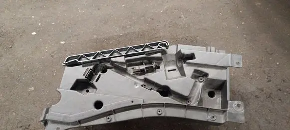 BMW X5 E53 Tool box 8244764