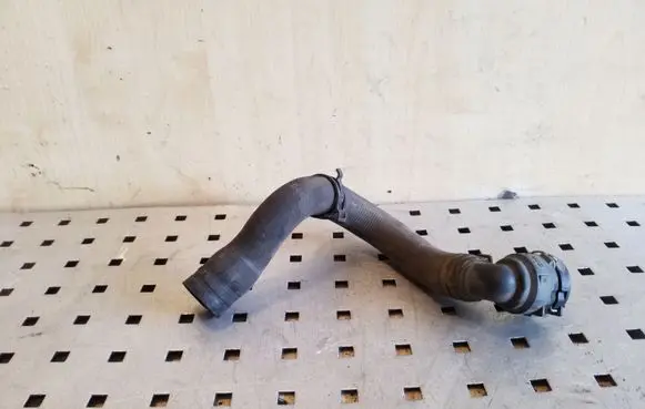 Skoda Octavia Mk2 (1Z) Engine coolant pipe/hose 1K0122291J