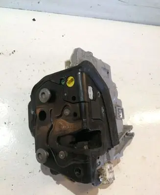 Audi A6 S6 C6 4F Front door lock 4F2837015