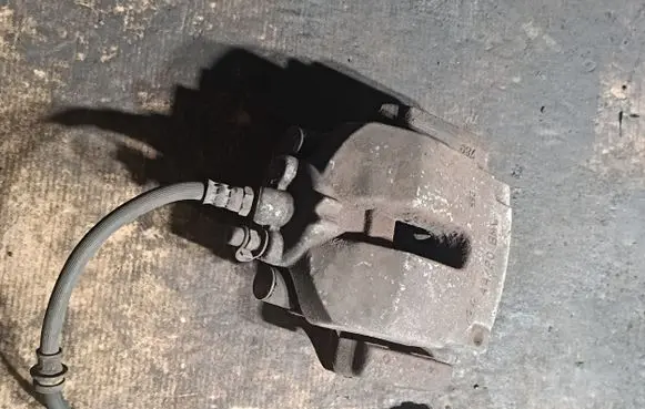 BMW X5 E70 Rear brake caliper