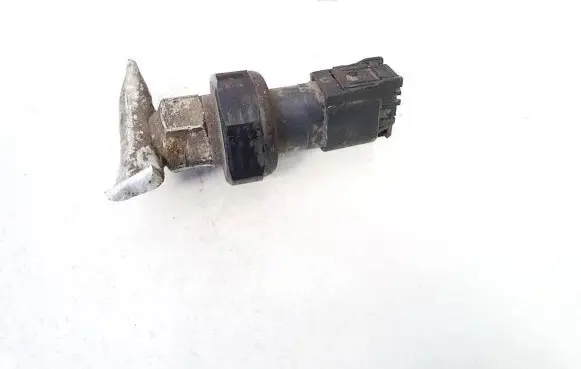 Air conditioning (A/C) pressure sensor