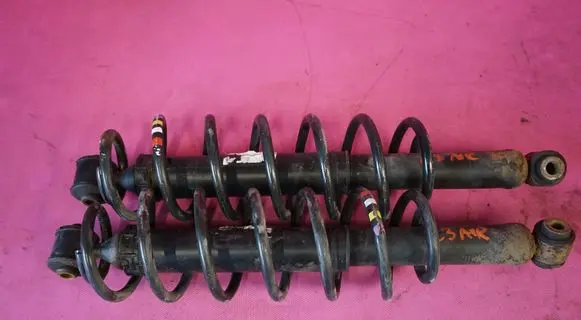 Peugeot 3008 II Front shock absorber with coil spring