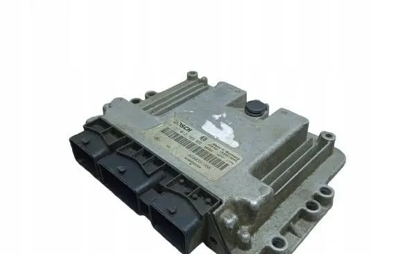 Renault Scenic II - Grand scenic II Engine control unit/module 0281012769 8200391966 8200558304