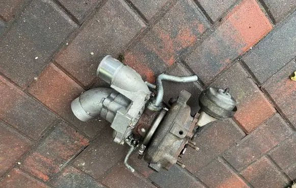 Lexus IS 220D-250-350 Turbo