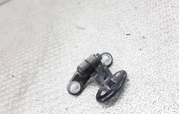Volvo V50 Rear door upper hinge